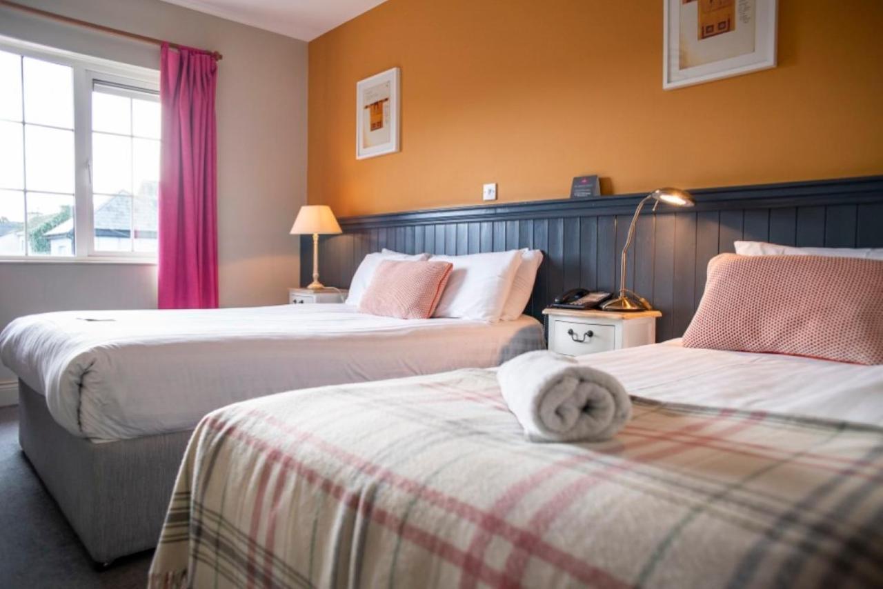 Emmet Hotel Клонакилти Экстерьер фото